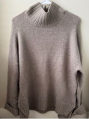 Abercrombie & Fitch Taupe Turtleneck Sweater